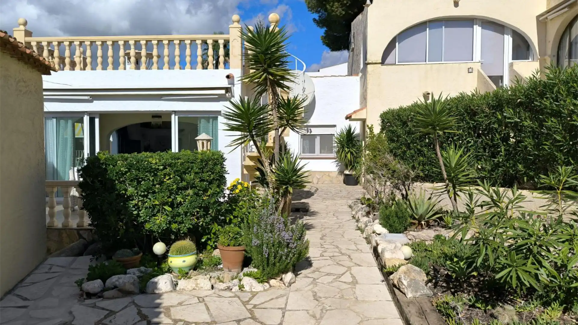 Casa adosada en  Avenida de Madrid 36 - Foto 3