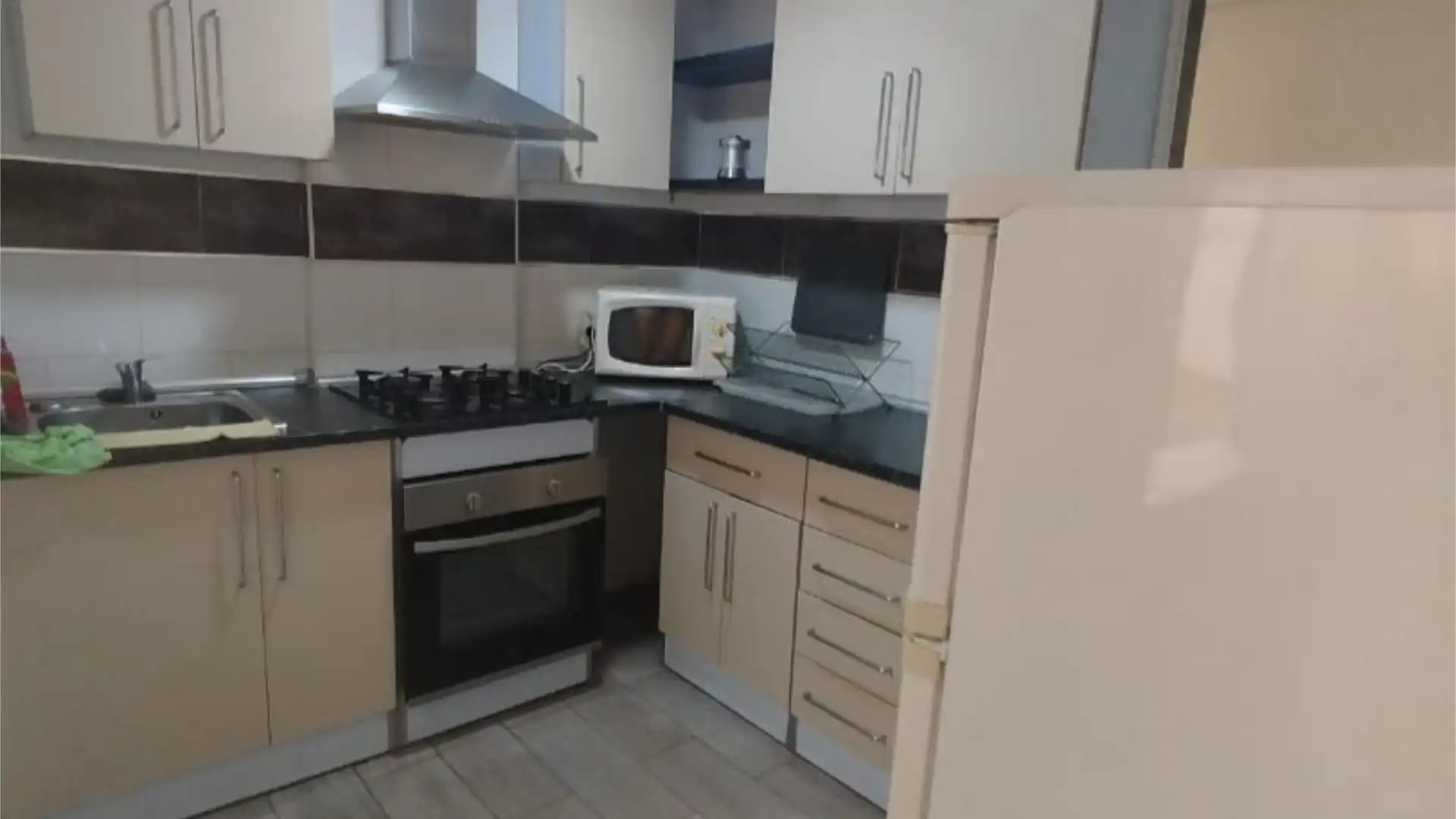 Piso en  Carrer Doctor Ferrán 100 - Foto 16