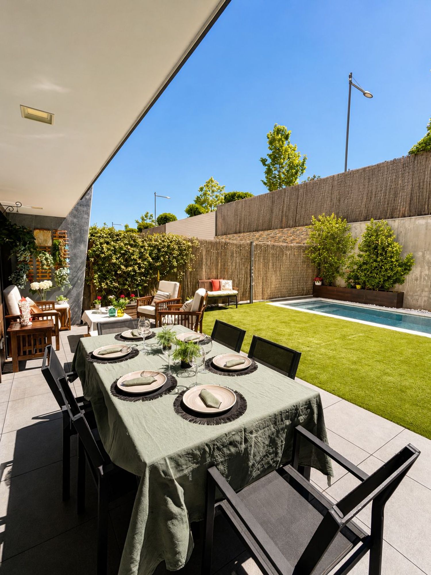 Chalet adosado en Avenida de la Armada Española, 13 - Foto 3