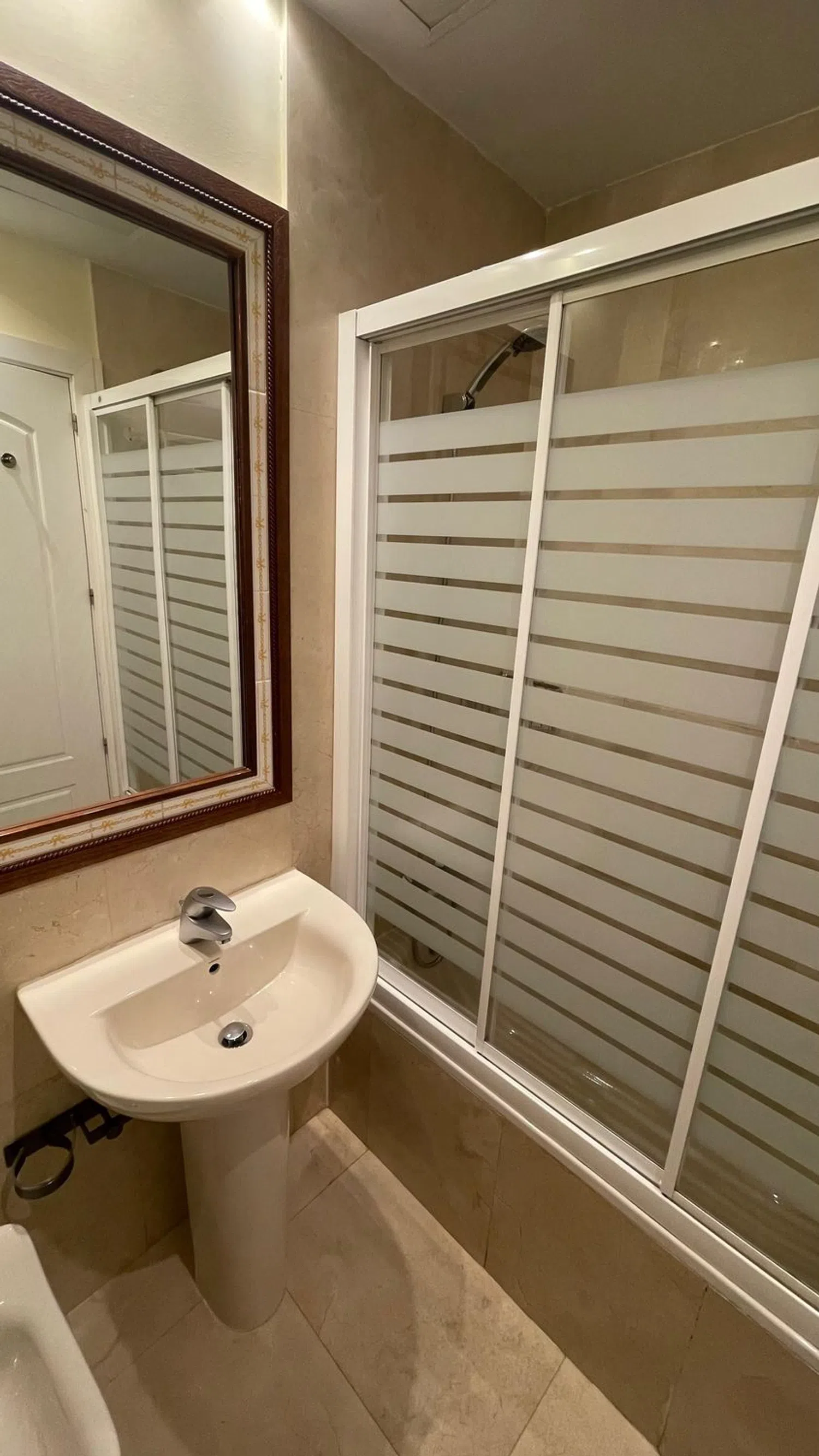 Piso en Barrio Guindalera - Foto 17