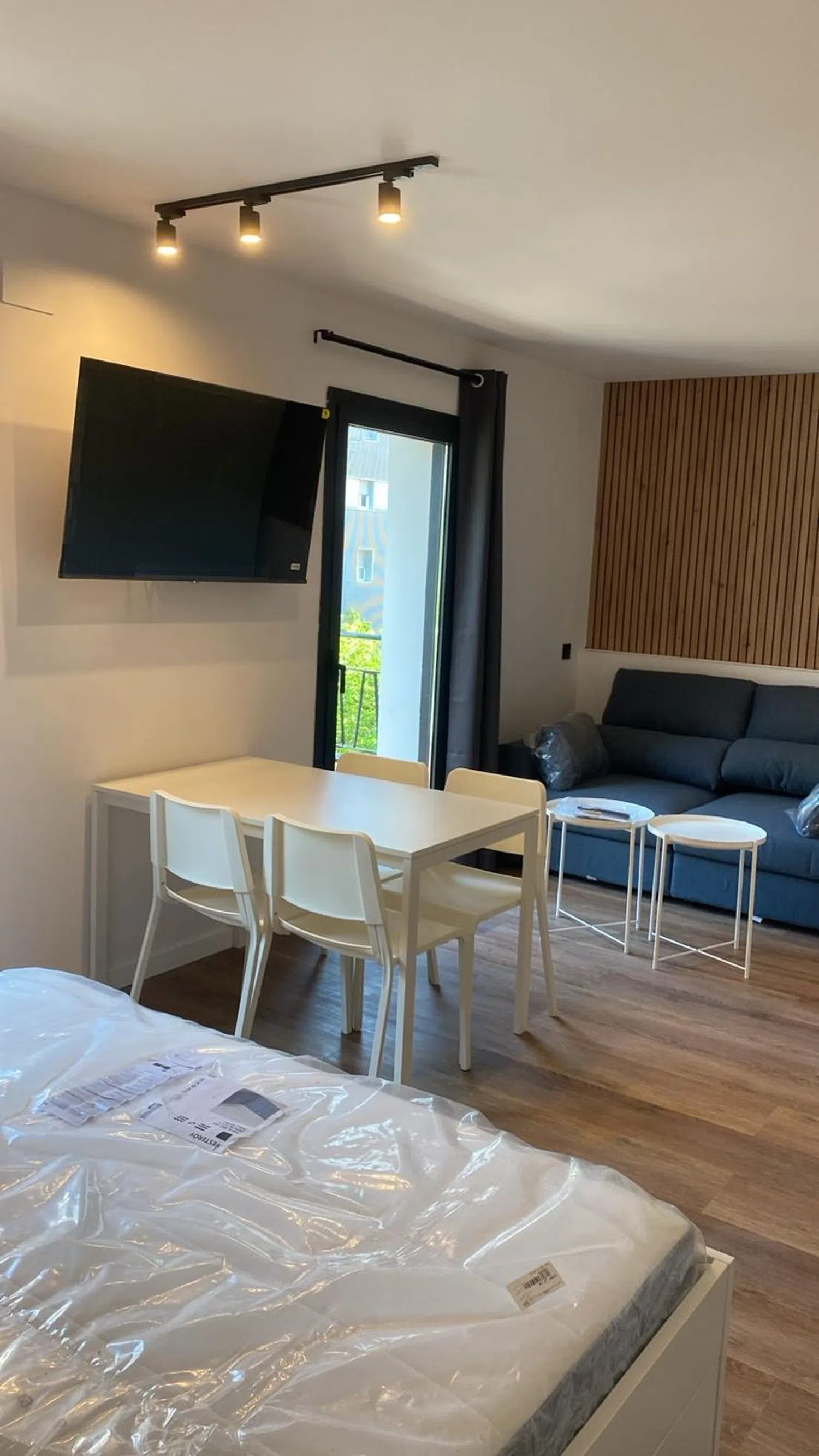 Estudio en avenida Prat de la Riba, 66 - Foto 5