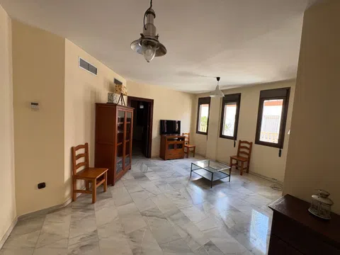 Piso en calle Miguel Lafuente, 6