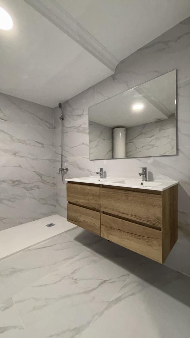 Piso en  Calle Agustín de la Oliva 10 - Foto 17