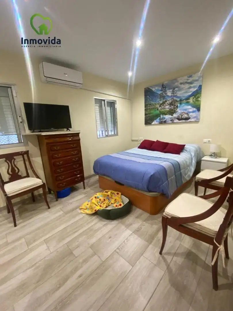 Piso en  Calle Algeciras 2 - Foto 1