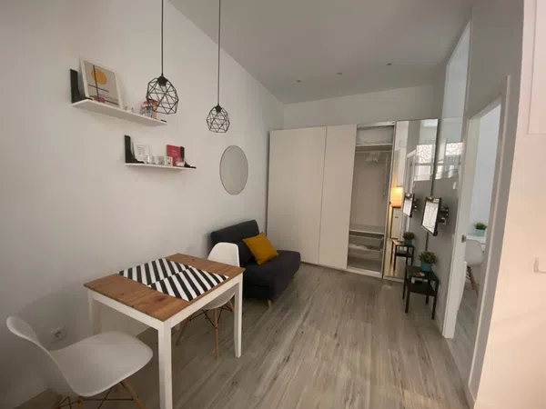 Piso en calle del Bastero, 11