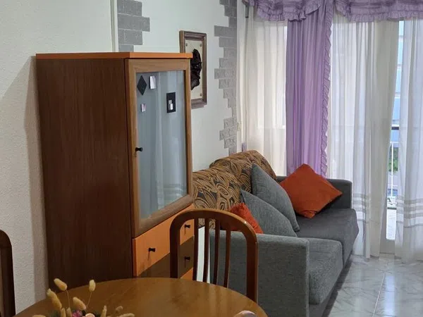 Piso en avenida del Doctor Orts Llorca, 10