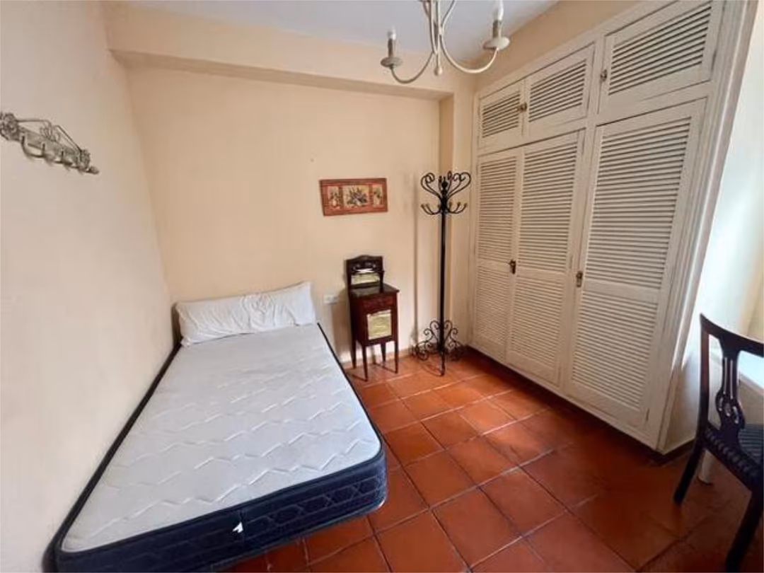 Piso en Ciudad Jardín - Foto 3
