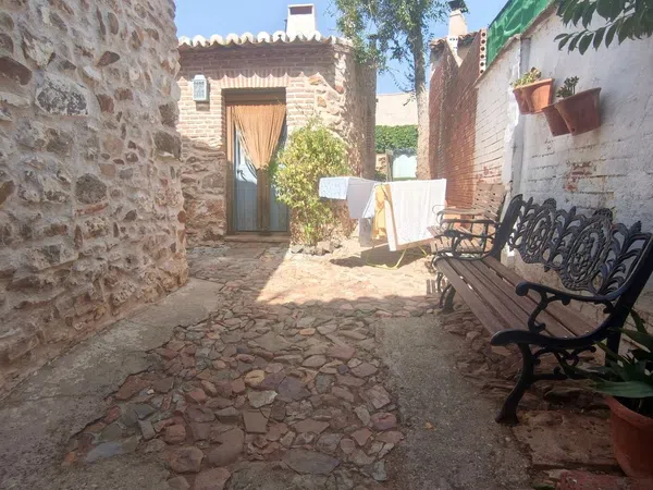 Chalet adosado en Calle Cuesta, 11 - Foto 1