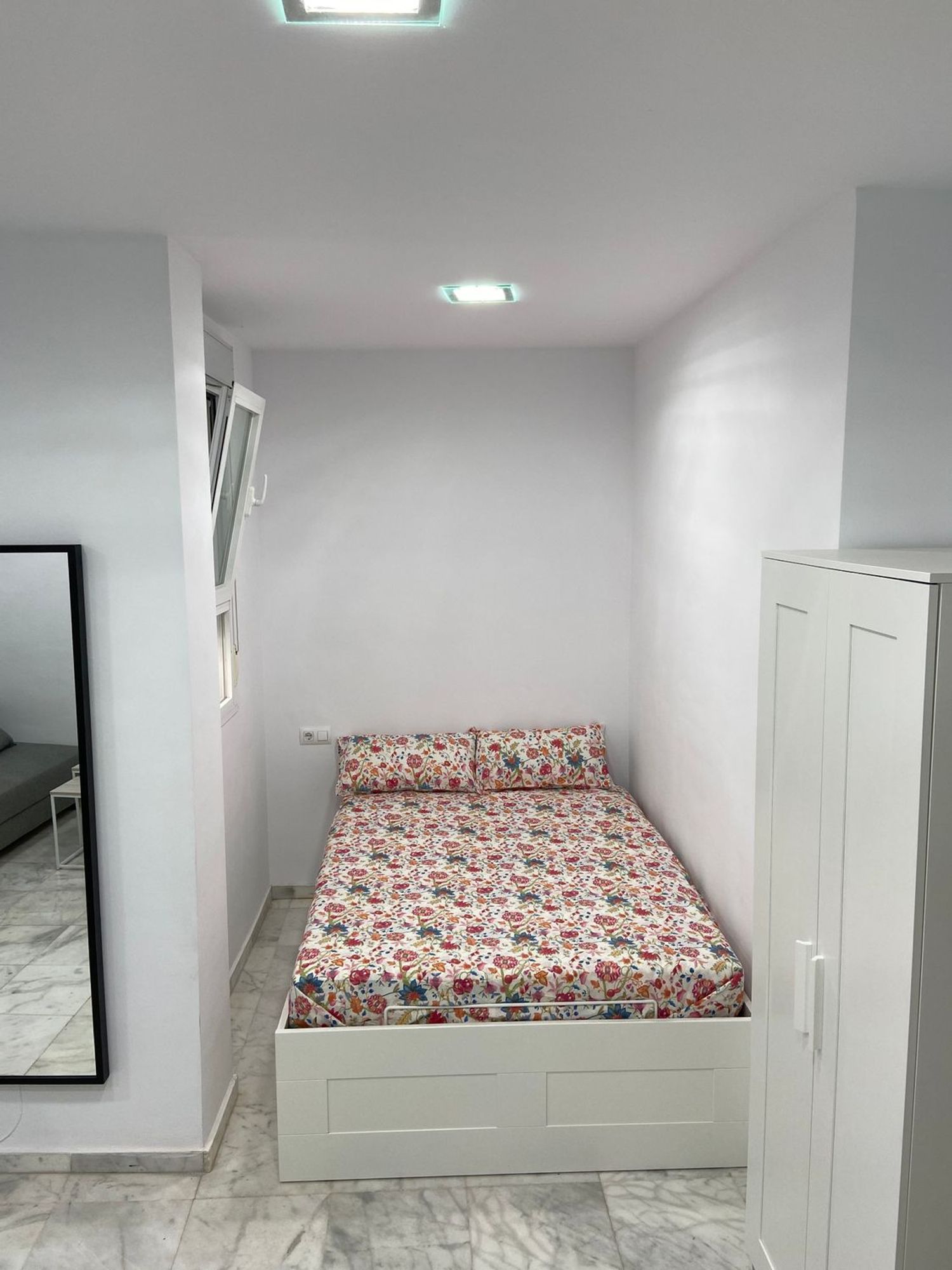 Estudio en Calle Relator, 24 - Foto 6