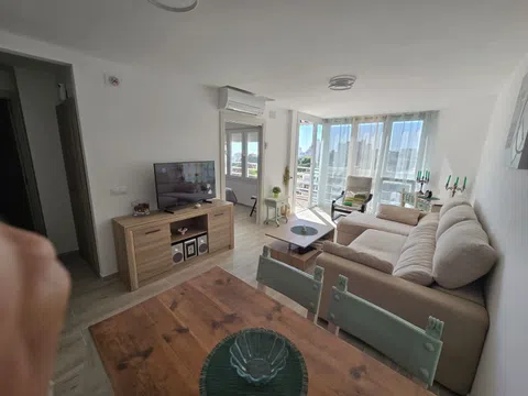 Piso en avenida Marysol, 37 I