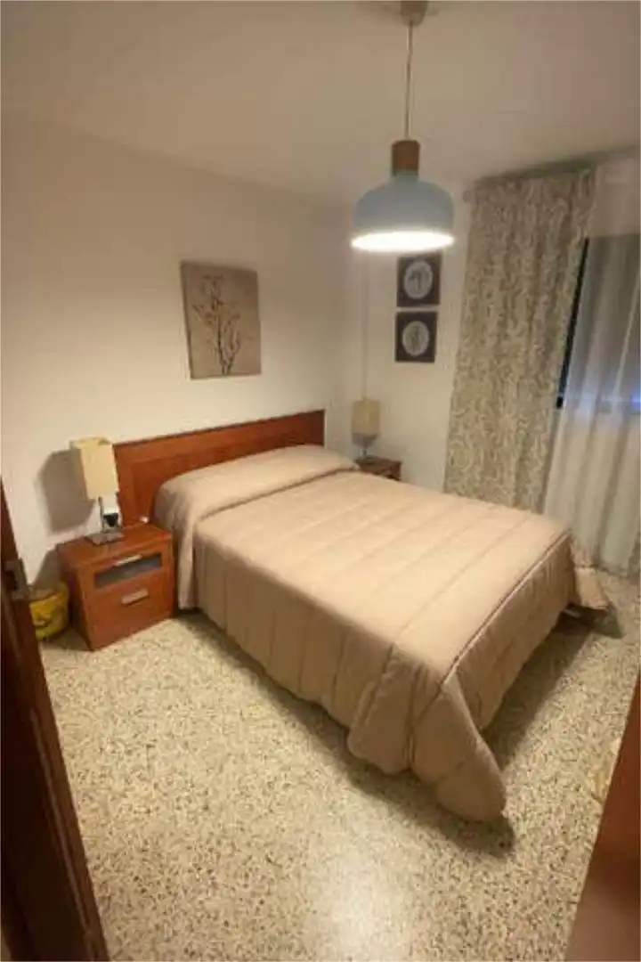 Piso en Zona Avenida de la Marina - Foto 3