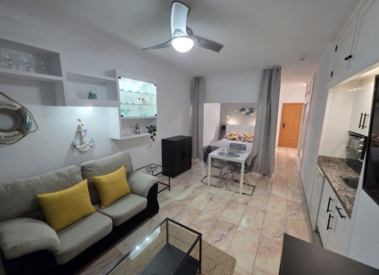Estudio en Calle Aceviño, 6 - Foto 4