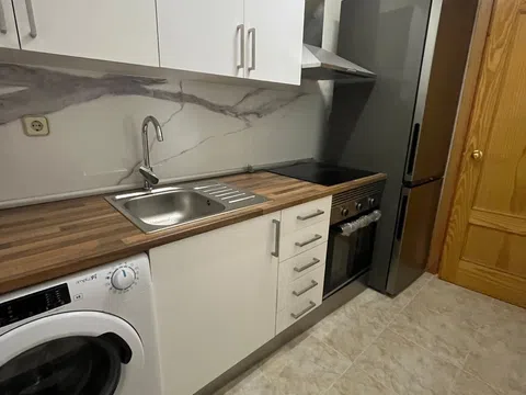 Piso en Francisco Madariaga, 40