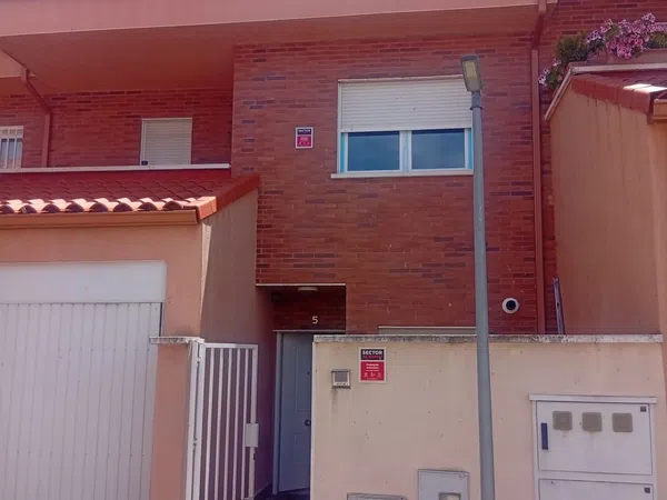 Chalet adosado en Avenida Ermita, 3 - Foto 1