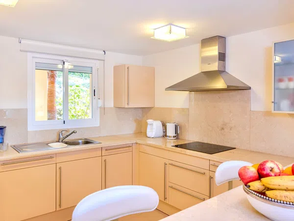 Piso en calle Pico Alcazaba, 15 - Foto 14