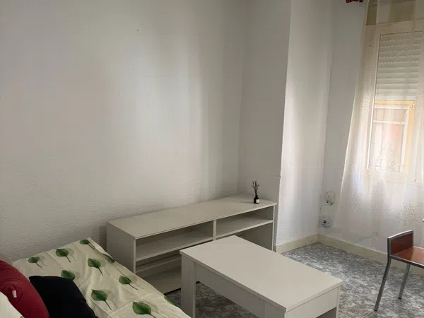 Estudio en calle Sant Josep, 6 - Foto 1