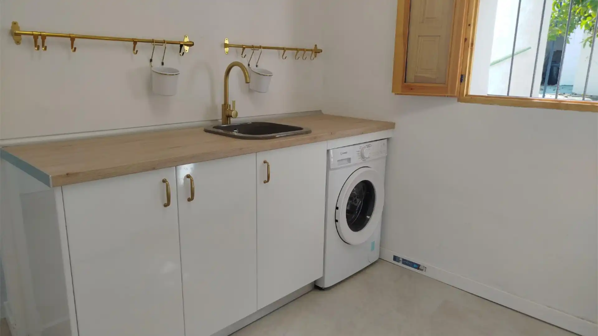 Casa adosada en  Calle Puerta Antequera 14 - Foto 4