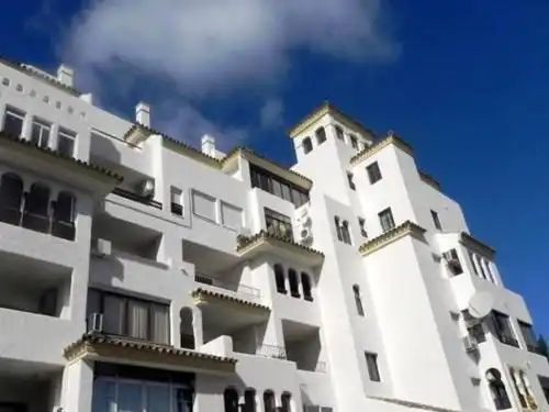 Apartamento en  Avenida Juan Melgarejo 6 - Foto 2