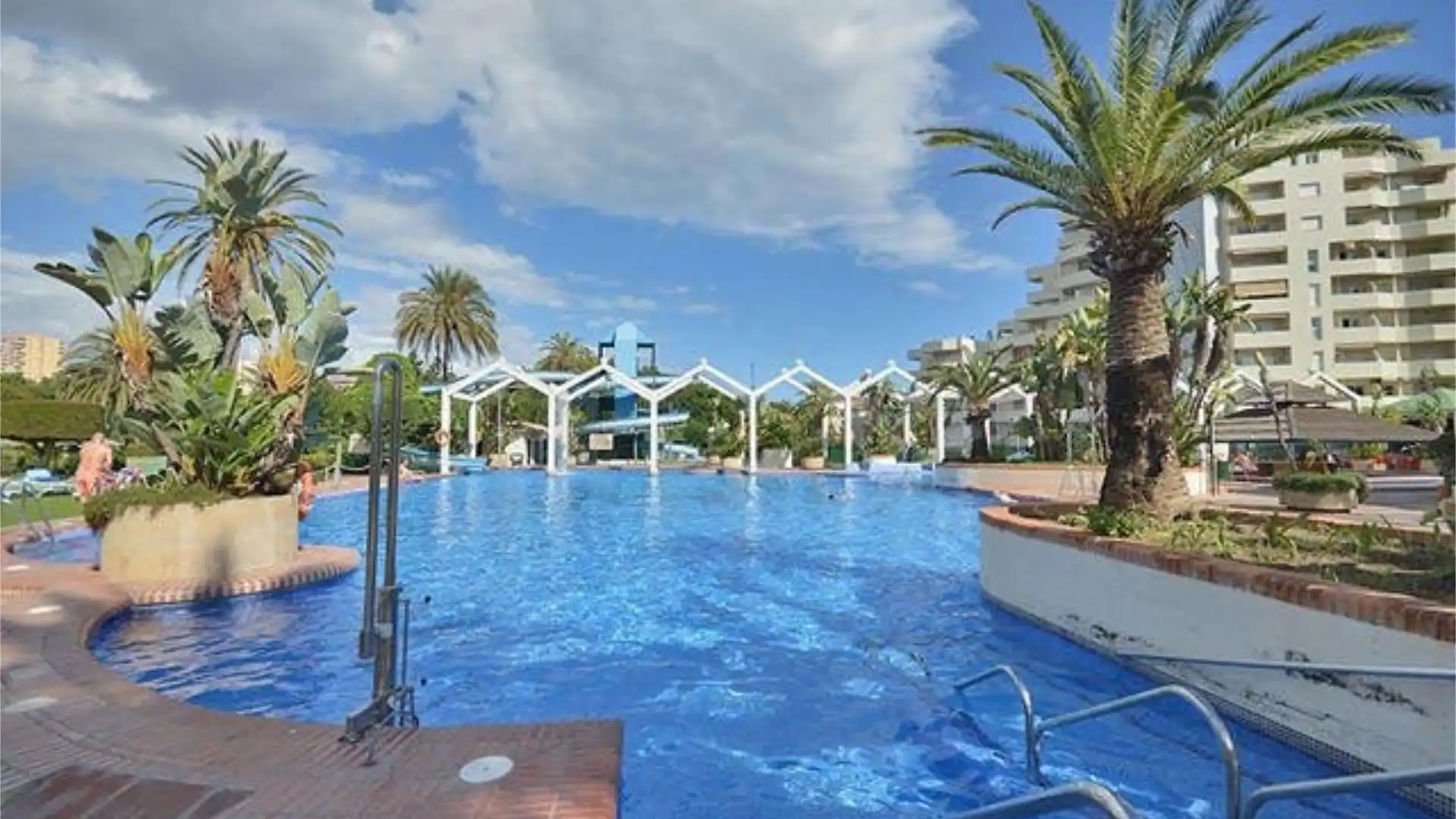 Estudio en Arroyo de la Miel - Foto 8