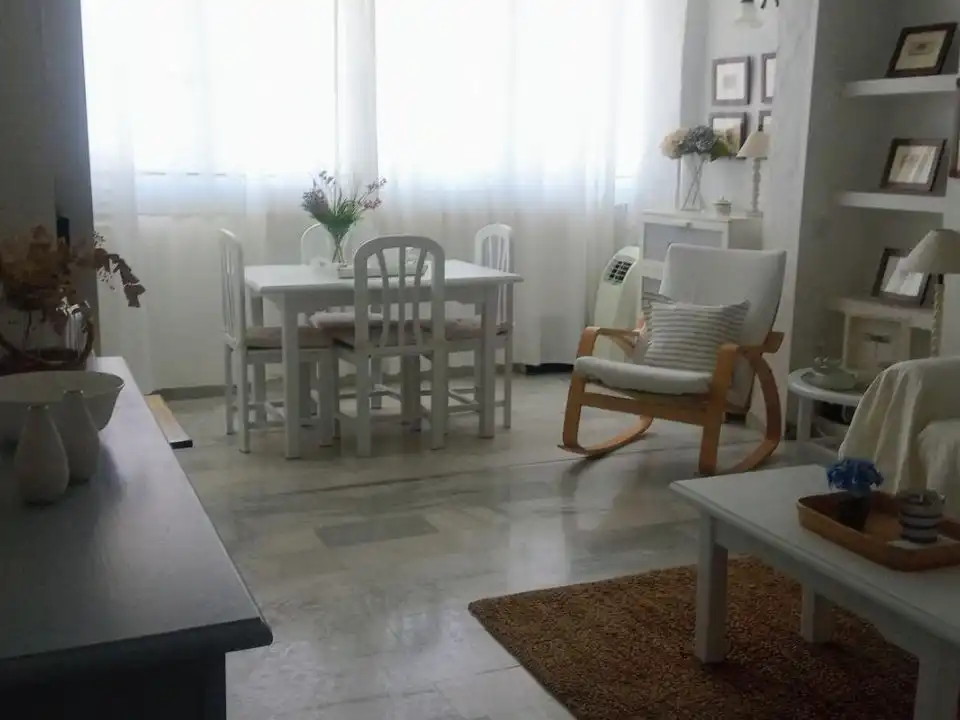 Apartamento en  Avenida Juan Melgarejo 6 - Foto 12