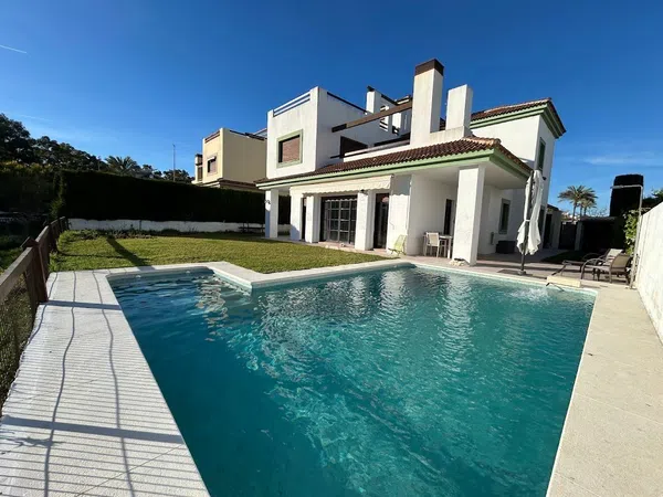 Casa o chalet independiente en Las Pajanosas - Foto 1