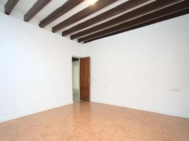 Piso en  Carrer de Bernat Amer 2 - Foto 7