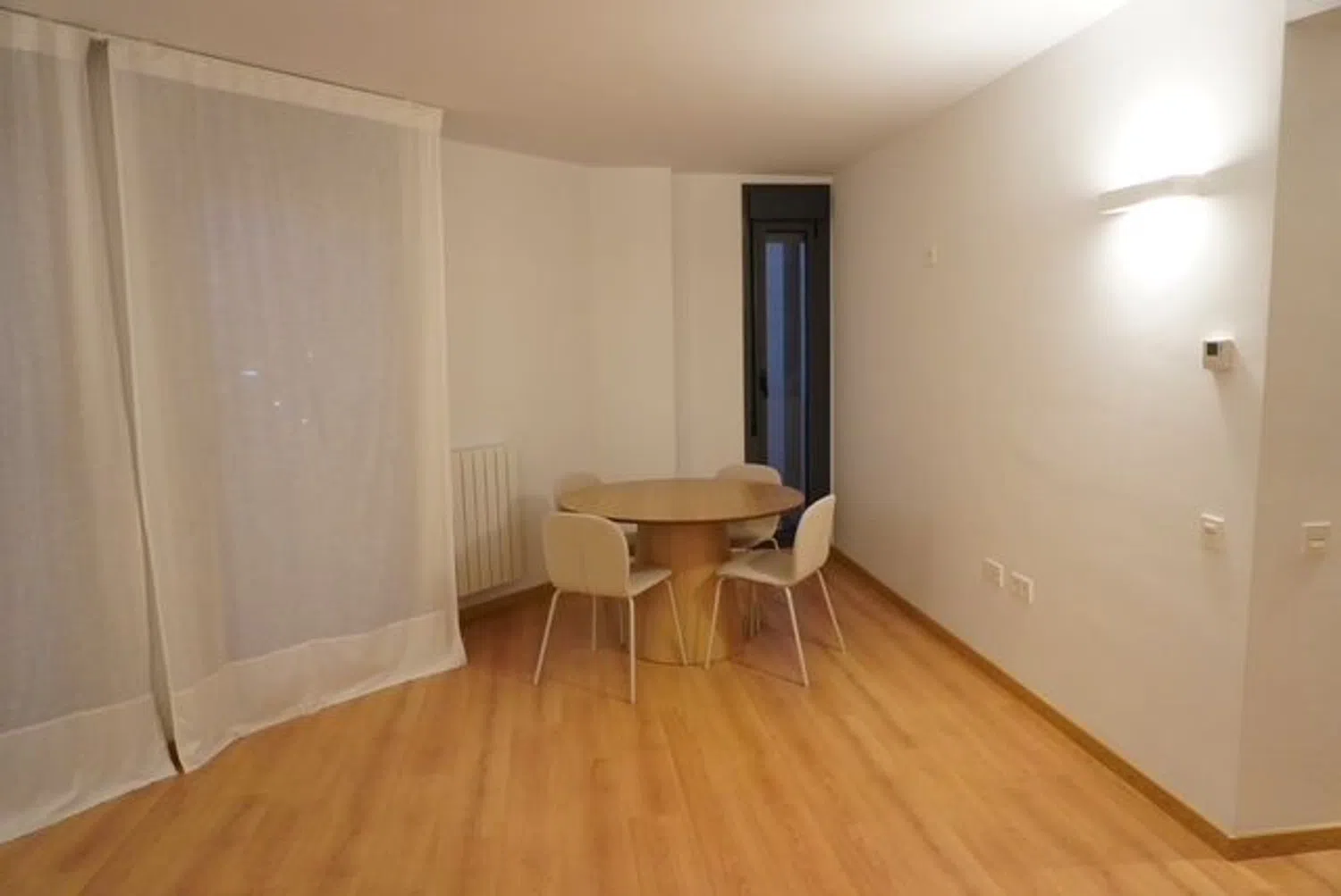 Piso en calle Hermanos Calderón, 22 - Foto 2