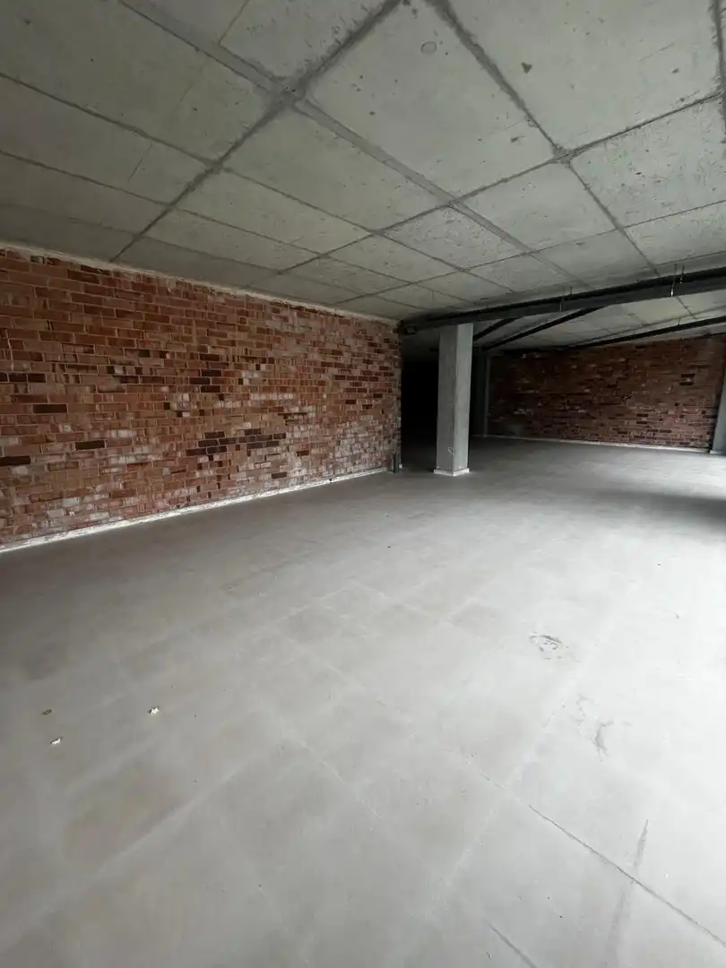 Local comercial en Cornellà de Llobregat - Foto 7