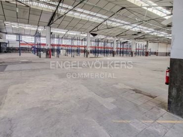 Nave Industrial en Sant Boi de Llobregat - Foto 1