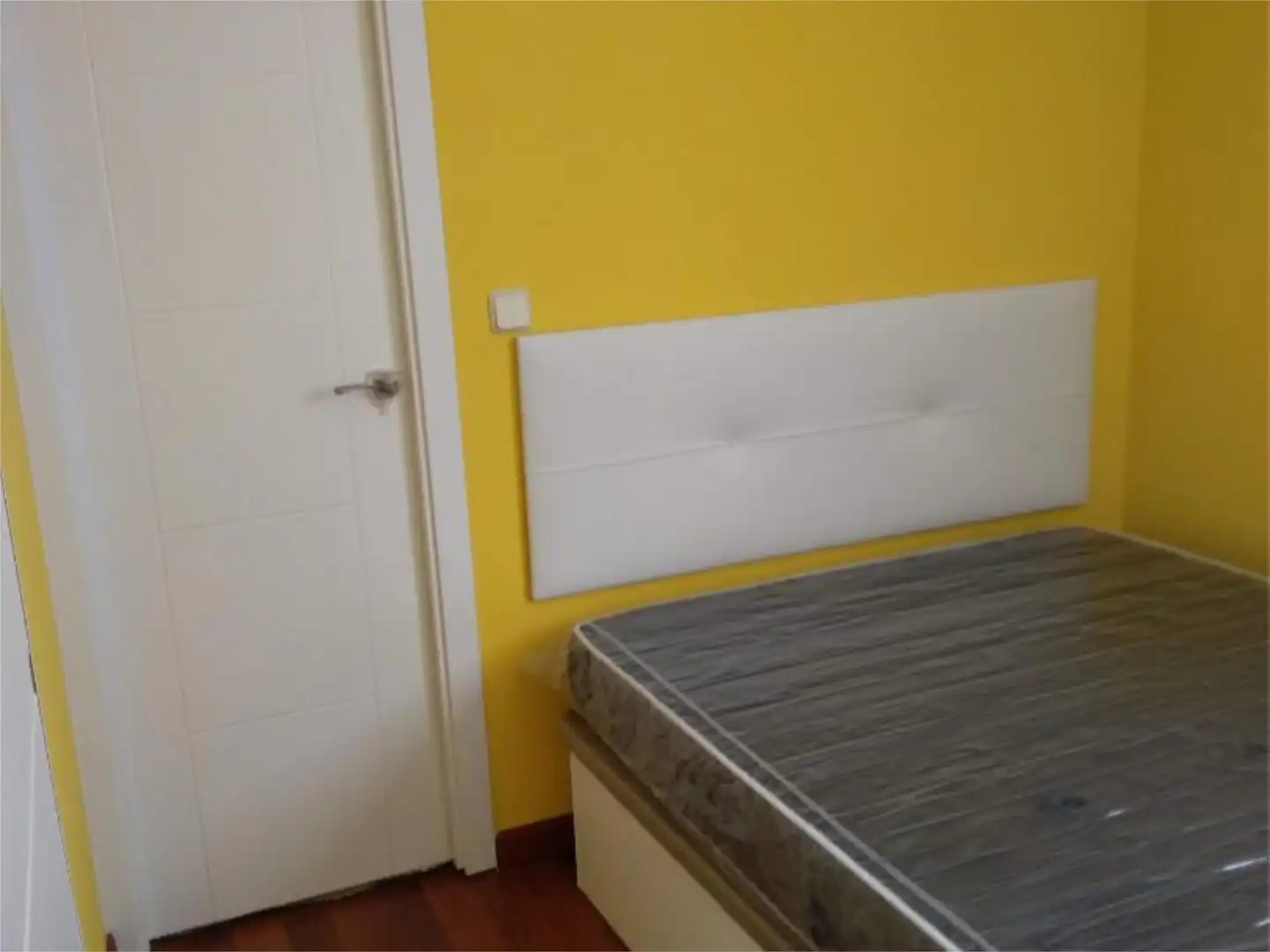 Piso en  Calle del Parroco Eusebio Cuenca 34 - Foto 25