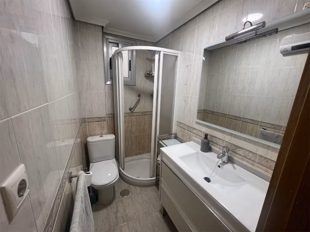 Piso en  Avenida de la Viñuela 18 - Foto 5