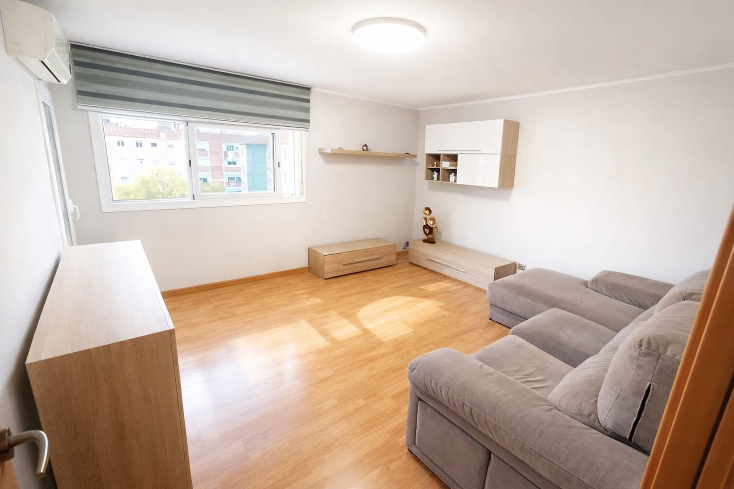 Piso en plaza de Sant Jordi, 2 - Foto 1