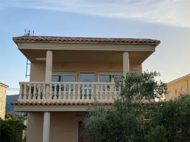 Casa adosada en Partida Marenys - Foto 1