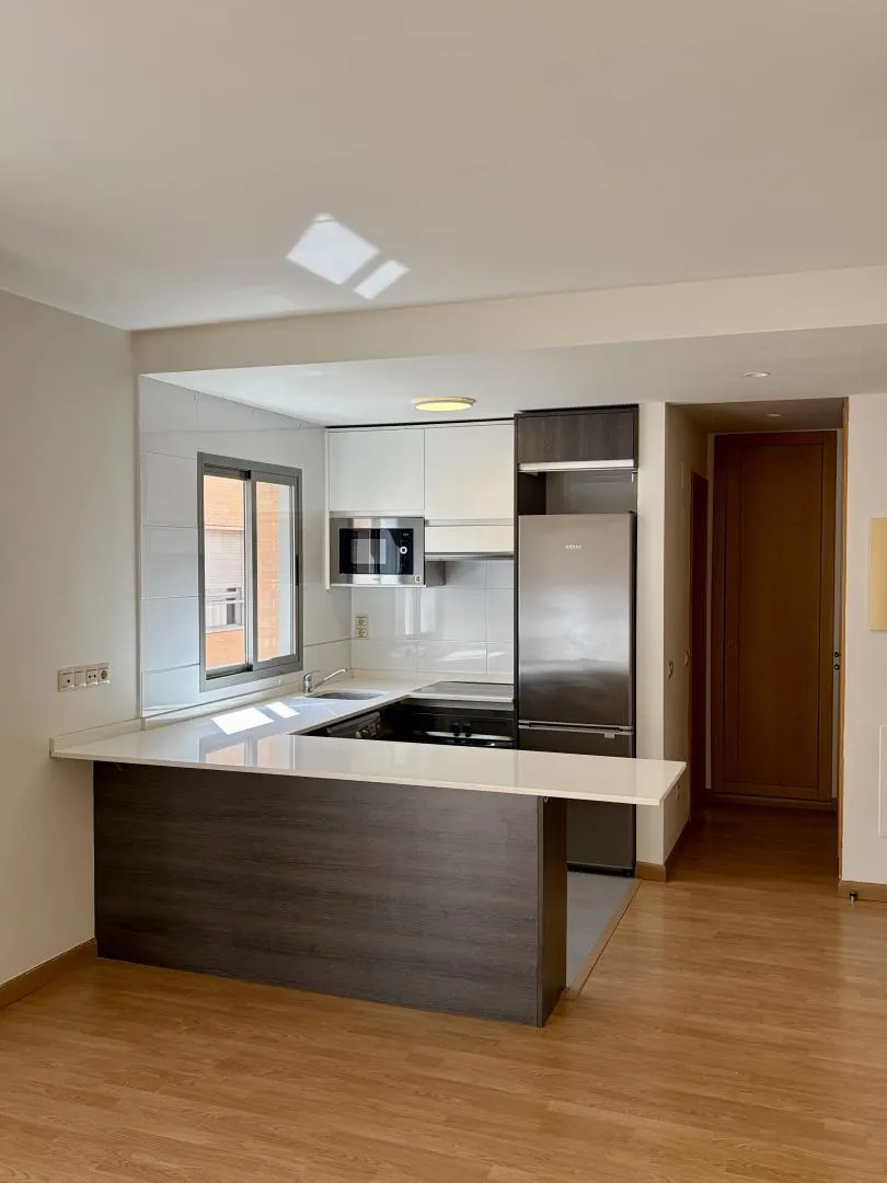 Estudio en  Calle Armengual de la Mota 15 - Foto 2