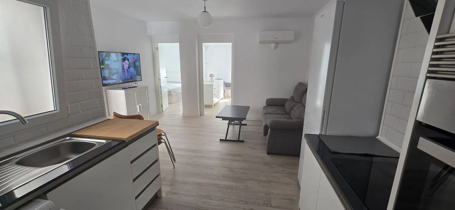 Piso en calle de las Azucenas, 11 - Foto 1