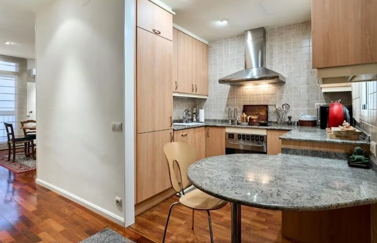 Piso en calle del Comte d'Urgell, 81 - Foto 2