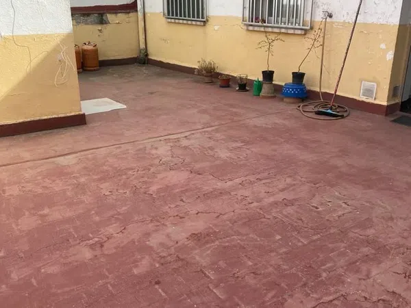 Edificio de uso mixto en Simancas - Foto 10