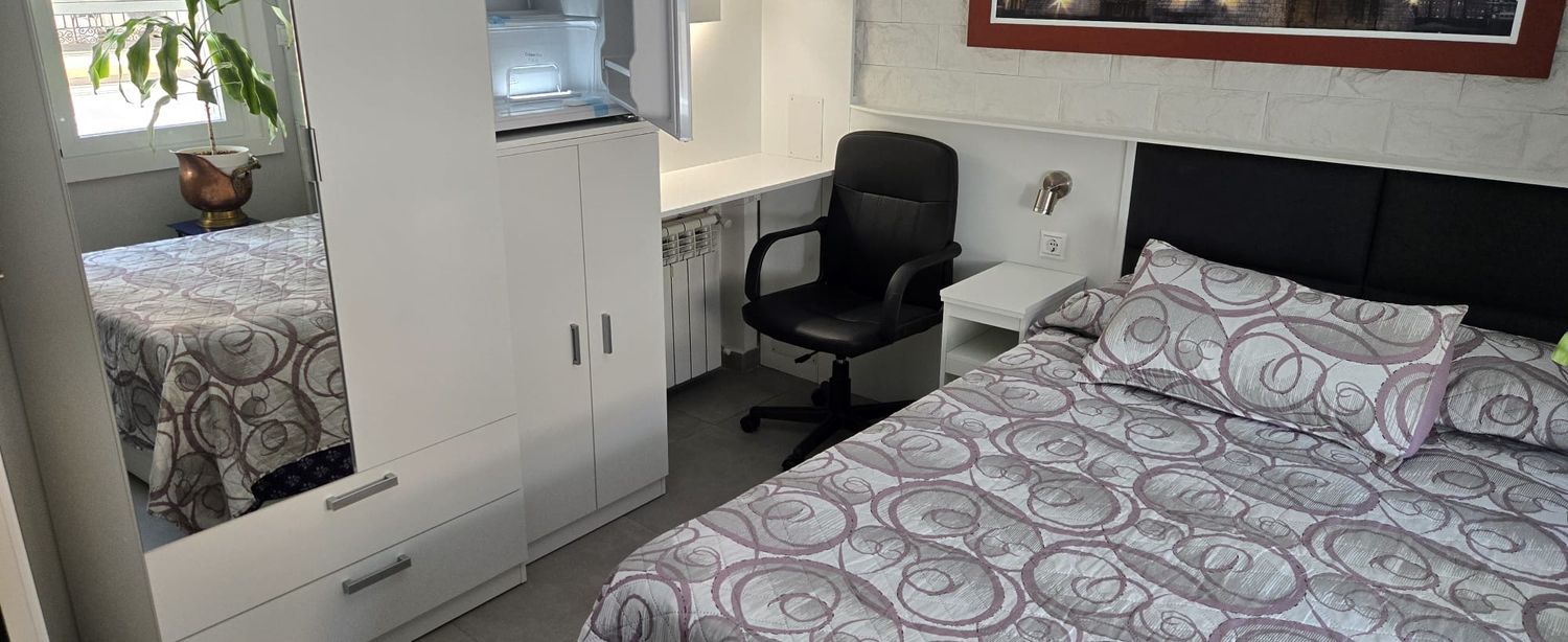 Estudio en calle de Leganitos, 20 - Foto 5