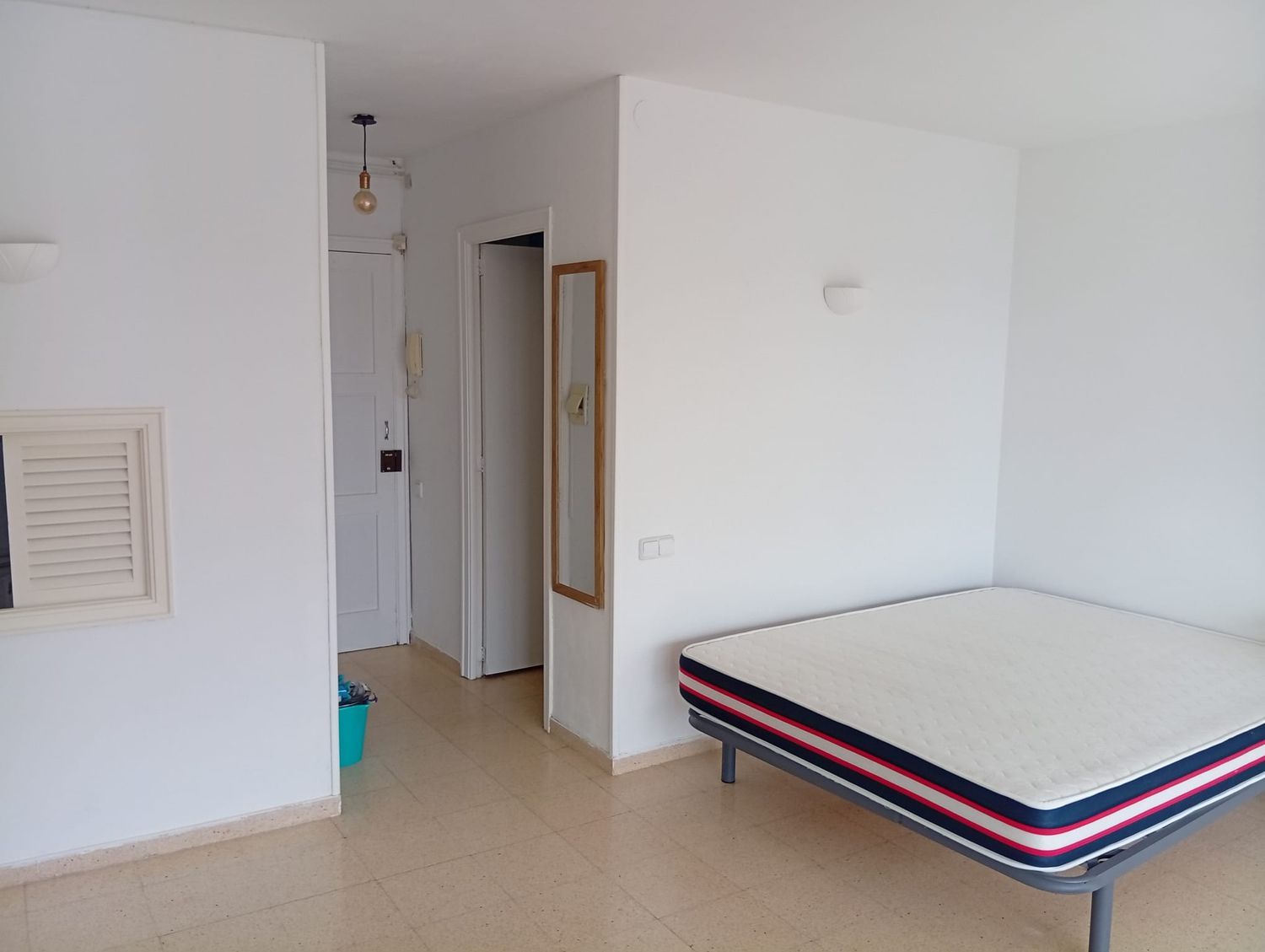 Estudio en calle de Manresa, 6 - Foto 2