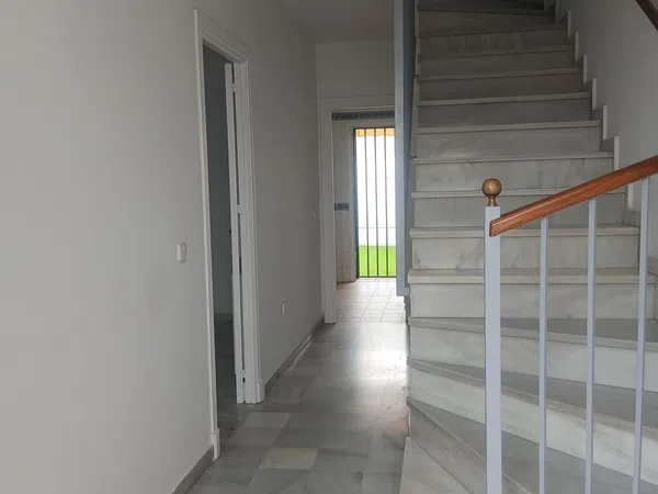 Chalet adosado en Calle el Paular, 22, Parque Atlántico - Ronda este - Foto 2