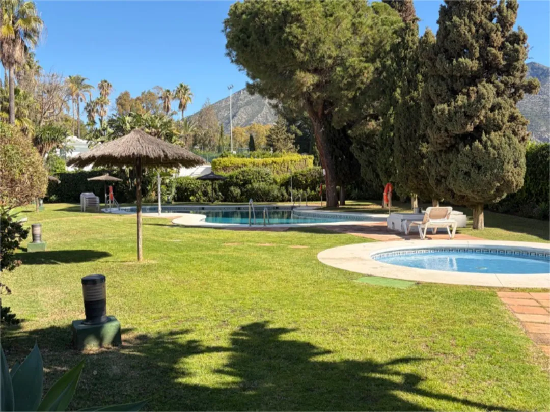 Piso en  Calle Sierra Bermeja 88 - Foto 5