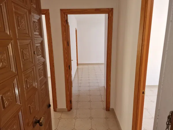 Piso en calle Héroe de Sostoa, 103 - Foto 3