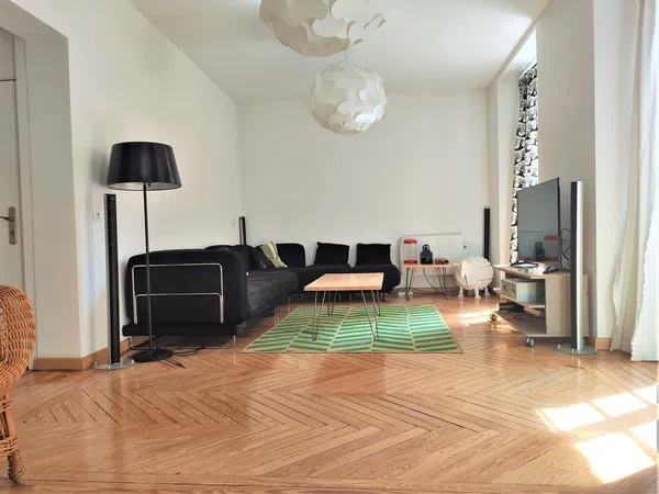 Piso en calle de Leganitos, 2