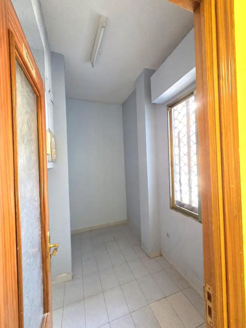 Local comercial en  Calle TERUEL - Foto 17