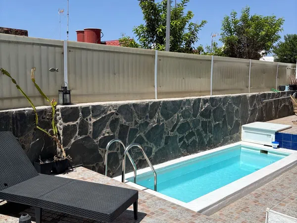 Casa o chalet independiente en Avenida del Arquitecto Manuel de la Peña Suárez, 12 - Foto 2
