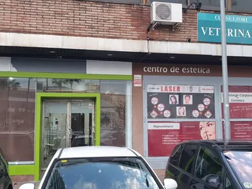 Local comercial en  Avinguda d'Europa 217 - Foto 1