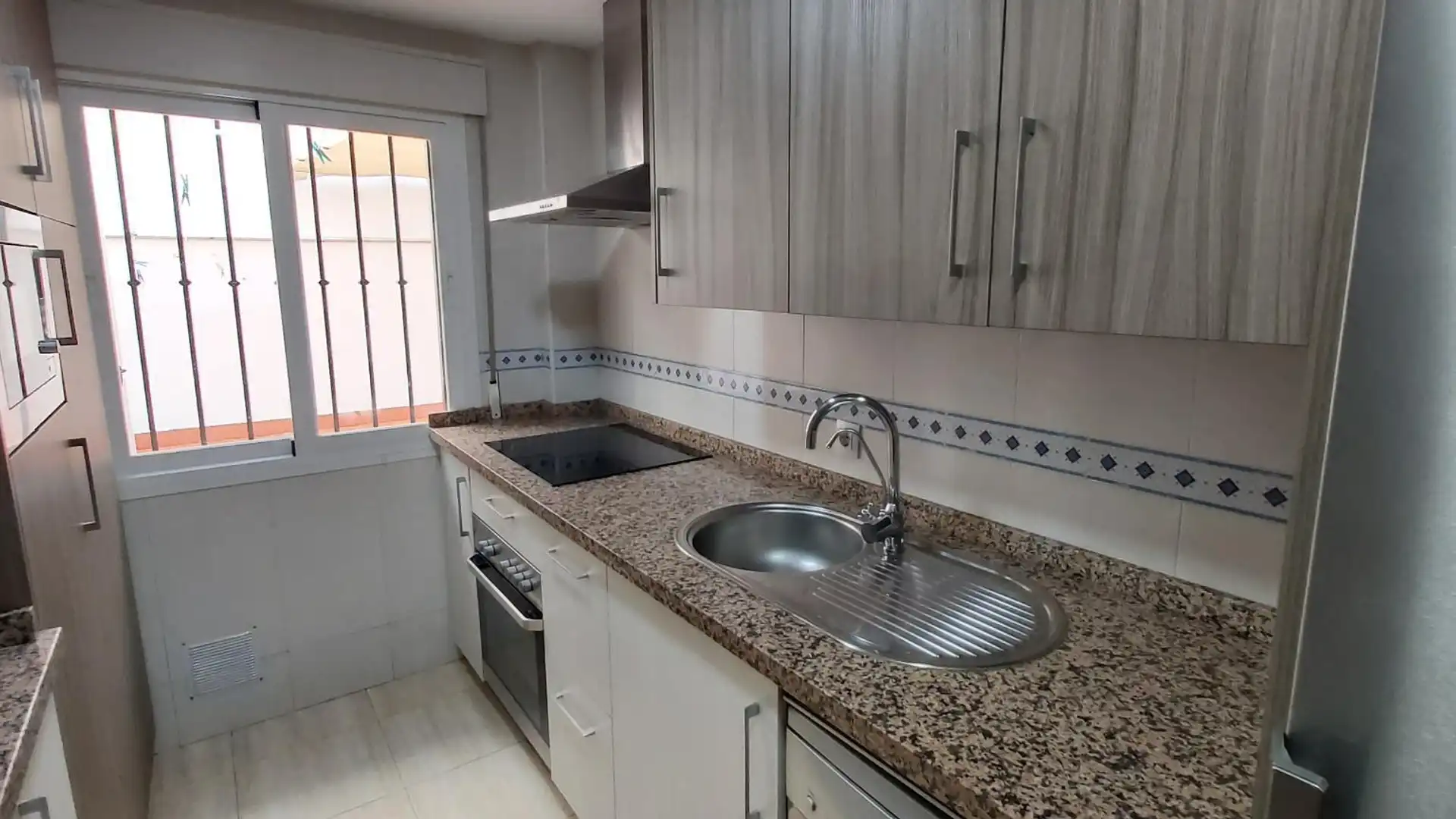 Piso en  Calle Andrés Segovia 43 - Foto 10