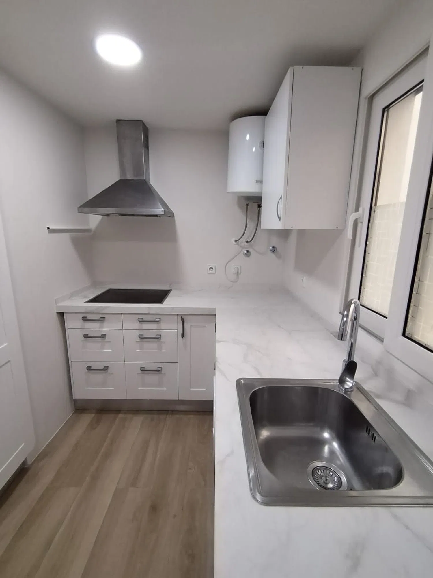 Piso en calle Venecia, 6 - Foto 3