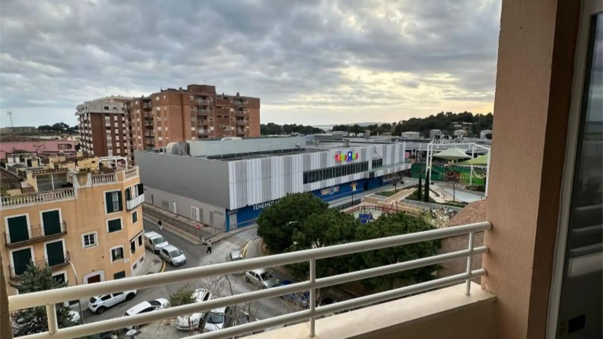 Piso en  Avinguda de Gabriel Roca 45 - Foto 2