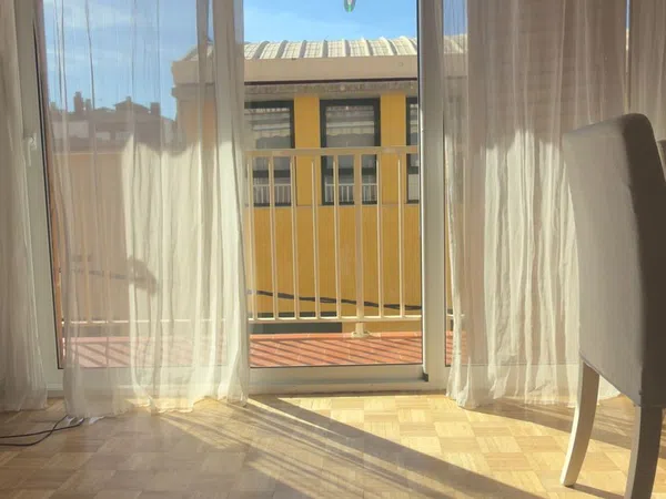 Piso en Calle del Teatre, 64 - Foto 4